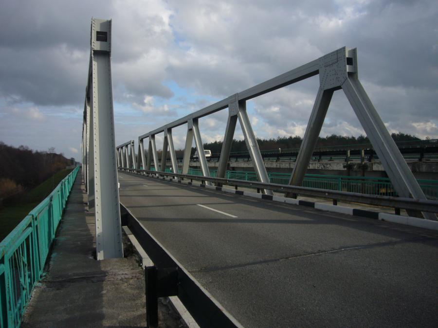 Мост через реку близ д. Бульково