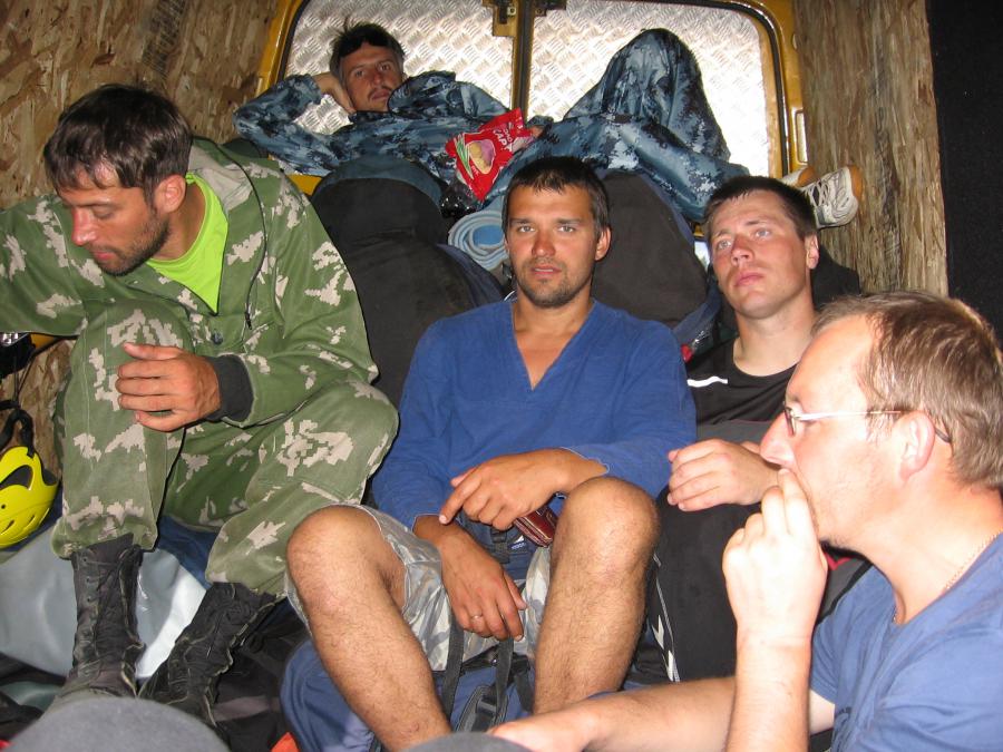 В микроавтобусе