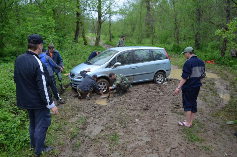 Мы выехали на экскурсию, жаль только недалеко