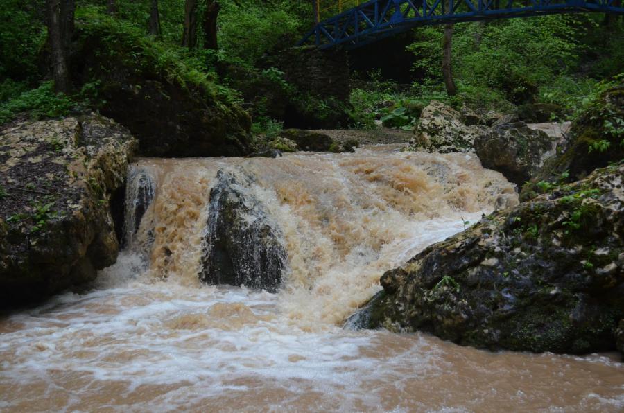 Второй из водопадов - водопад 