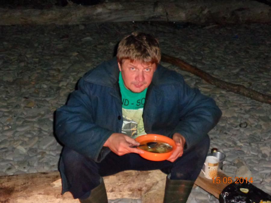 Ночью на море холодильника конечно нет...