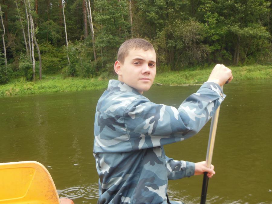 На весле