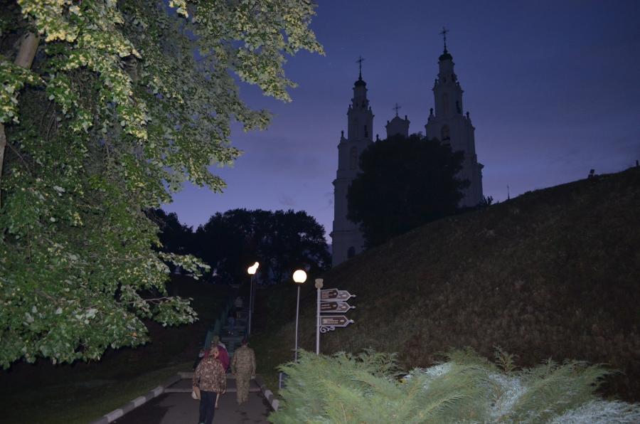 Впереди Софийский собор