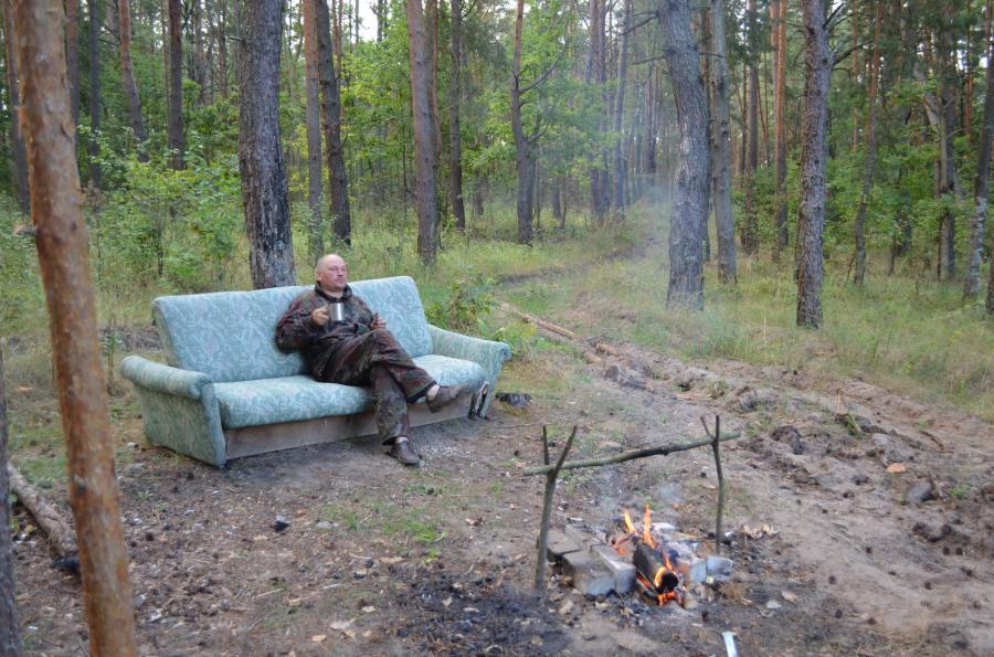 Красиво отдыхать умеем, правда диван приходиться с собой таскать...