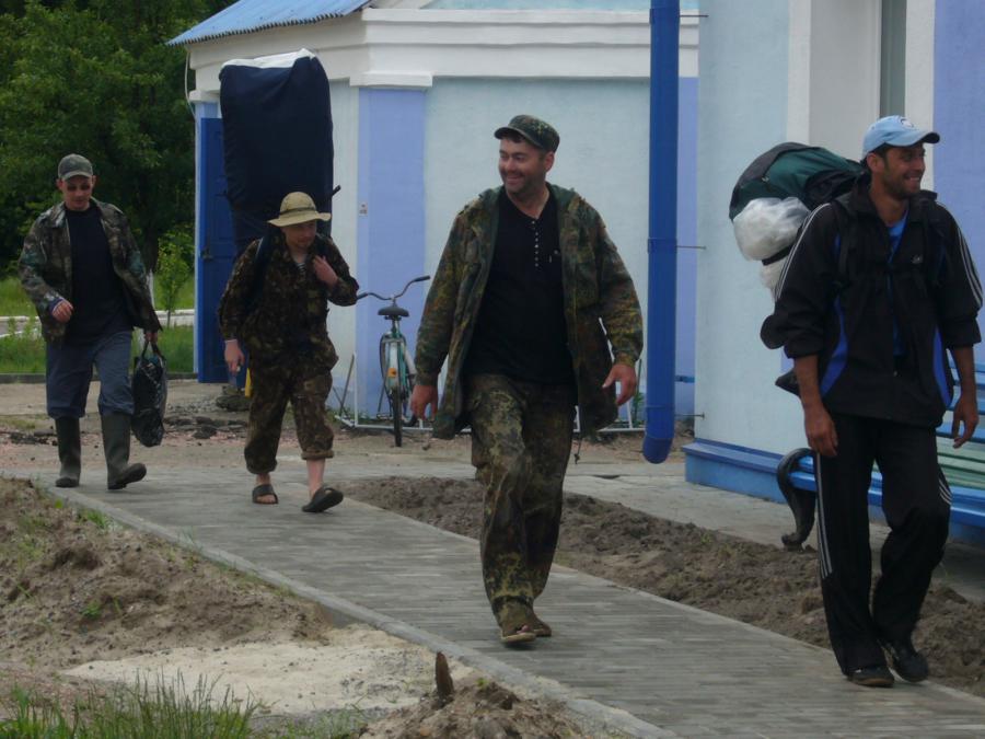 Марш бросок 2км с полной выкладкой до ж.д. станции Птичь