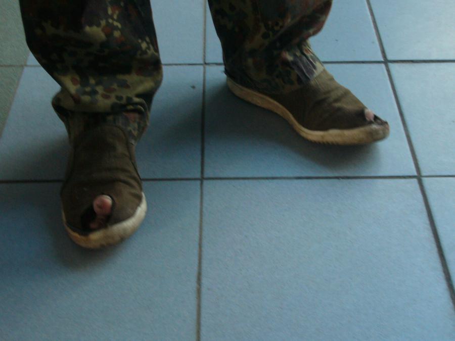 Чуть ноги не стёрли