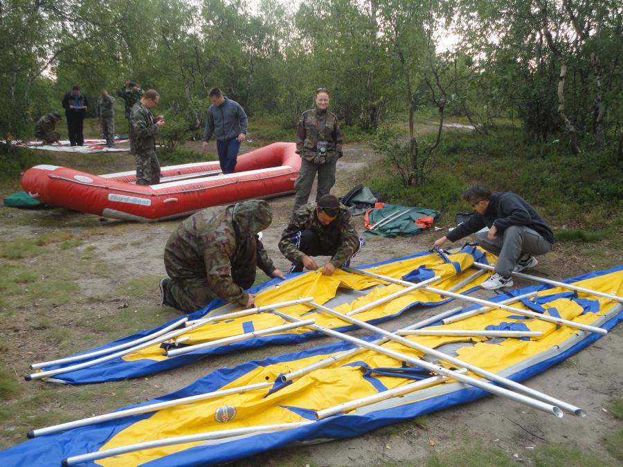 Сборка судов в самом разгаре